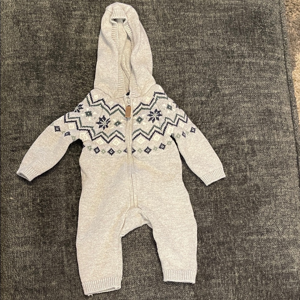 Carter's Gray Patterned Hooded Footie